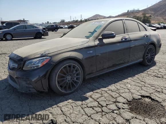 ✅ 2020 Mercedes-Benz C 43 AMG • VIN: W1KWF6EB0LR602005 • Lot: 80724905. Wystawiony na Copart z przebiegiem 23 173 mil. Bezpłatny archiwum sprzedaży aukcyjnych z USA i szczegółowy raport historii pojazdu na DreamBid. Zdjęcie 1.