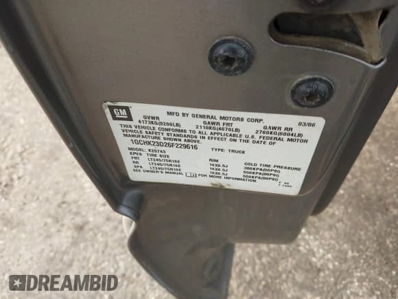 ✅ 2006 Chevrolet Silverado 2500HD LT3 • VIN: 1GCHK23D26F229616 • Лот: 42742250. Опубликован ранее на IAAI с пробегом 213 140 миль. Бесплатный доступ к архиву аукционных продаж из США и подробный отчёт об истории автомобиля на DreamBid. Изображение 9.