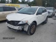 ✅ 2013 Lincoln MKX • VIN: 2LMDJ6JK2DBL60344 • Lot: 43498305. Listed on IAAI with 138,651 mi. Free auction sales archive from the USA and detailed vehicle history report at DreamBid. Image 2.