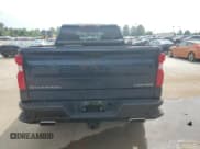 ✅ 2020 Chevrolet Silverado 1500 Custom Trail Boss • VIN: 1GCRYCEF1LZ162458 • Lot: 65429625. Wystawiony na Copart z przebiegiem 101 199 mil. Bezpłatny archiwum sprzedaży aukcyjnych z USA i szczegółowy raport historii pojazdu na DreamBid. Zdjęcie 6.