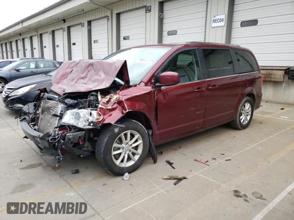 ✅ 2020 Dodge Grand Caravan SXT • VIN: 2C4RDGCG6LR178860 • Лот: 69654725. Опубликован ранее на Copart с пробегом 126 535 миль. Бесплатный доступ к архиву аукционных продаж из США и подробный отчёт об истории автомобиля на DreamBid. Изображение 1.