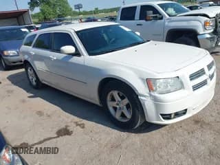 ✅ 2008 Dodge Magnum SXT • VIN: 2D4FV37V48H239091 • Lot: 42342580. Listed on IAAI with 175,373 mi. Free auction sales archive from the USA and detailed vehicle history report at DreamBid. Image 1.