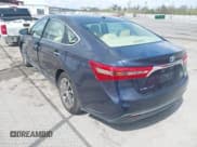 ✅ 2018 Toyota Avalon Hybrid XLE Plus • VIN: 4T1BD1EB6JU059993 • Lot: 41794920. Wystawiony na IAAI z przebiegiem 103 897 mil. Bezpłatny archiwum sprzedaży aukcyjnych z USA i szczegółowy raport historii pojazdu na DreamBid. Zdjęcie 3.
