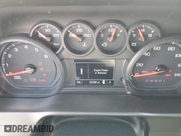 ✅ 2019 Chevrolet Silverado 1500 Custom • VIN: 3GCPWBEHXKG173028 • Lot: 69227704. Wystawiony na Copart z przebiegiem 55 288 mil. Bezpłatny archiwum sprzedaży aukcyjnych z USA i szczegółowy raport historii pojazdu na DreamBid. Zdjęcie 9.