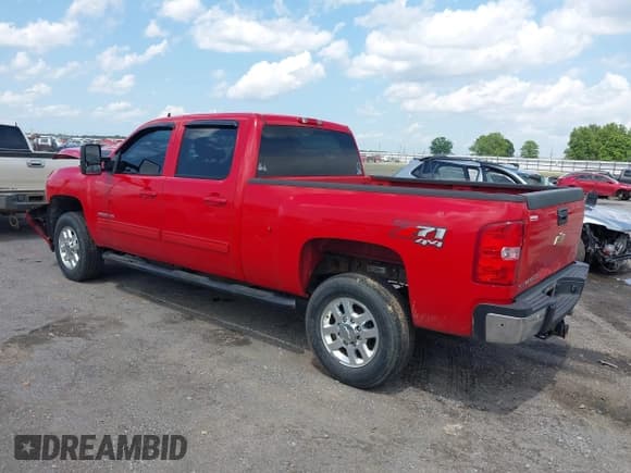 ✅ 2012 Chevrolet Silverado 2500HD LT • VIN: 1GC1KXC85CF241854 • Лот: 42551790. Опубликован ранее на IAAI с пробегом 177 958 миль. Бесплатный доступ к архиву аукционных продаж из США и подробный отчёт об истории автомобиля на DreamBid. Изображение 3.