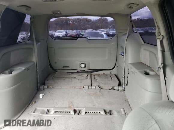 ✅ 2007 Honda Odyssey LX • VIN: 5FNRL38237B119047 • Lot: 90473155. Wystawiony na Copart z przebiegiem 187 688 mil. Bezpłatny archiwum sprzedaży aukcyjnych z USA i szczegółowy raport historii pojazdu na DreamBid. Zdjęcie 10.