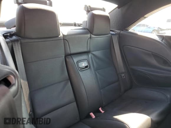 ✅ 2008 Volkswagen Eos Turbo • VIN: WVWBA71F98V054025 • Лот: 71454095. Опубликован ранее на Copart с пробегом 156 580 миль. Бесплатный доступ к архиву аукционных продаж из США и подробный отчёт об истории автомобиля на DreamBid. Изображение 10.