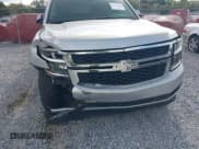 ✅ 2020 Chevrolet Tahoe LT • VIN: 1GNSCBKCXLR254180 • Lot: 43290464. Wystawiony na IAAI z przebiegiem 109 701 mil. Bezpłatny archiwum sprzedaży aukcyjnych z USA i szczegółowy raport historii pojazdu na DreamBid. Zdjęcie 17.