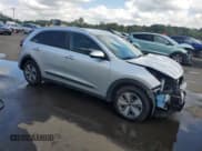 ✅ 2019 Kia Niro LX • VIN: KNDCB3LC8K5349251 • Lot: 70943485. Listed on Copart with 57,579 mi. Free auction sales archive from the USA and detailed vehicle history report at DreamBid. Image 4.