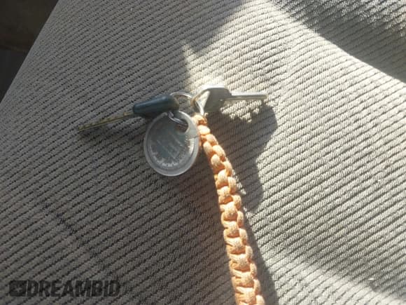 ✅ 1995 GMC Sierra 1500 • VIN: 2GTEC19K2S1553540 • Lot: 43313365. Wystawiony na IAAI z przebiegiem 275 089 mil. Bezpłatny archiwum sprzedaży aukcyjnych z USA i szczegółowy raport historii pojazdu na DreamBid. Zdjęcie 11.