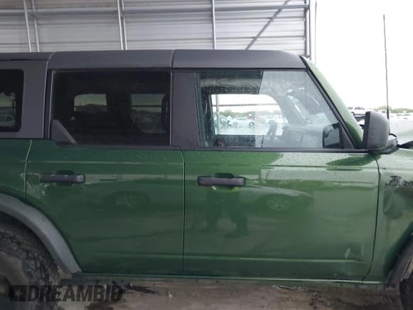 ✅ 2023 Ford Bronco • VIN: 1FMDE5BH4PLB88500 • Lot: 42187872. Listed on IAAI with 25,415 mi. Free auction sales archive from the USA and detailed vehicle history report at DreamBid. Image 13.