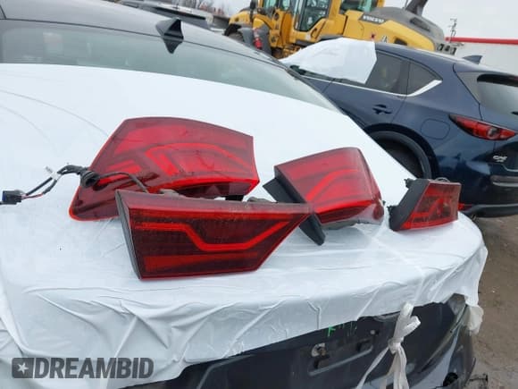 ✅ 2020 Kia Forte GT-Line • VIN: 3KPF34AD7LE137426 • Lot: 43793757. Wystawiony na IAAI z przebiegiem 45 840 mil. Bezpłatny archiwum sprzedaży aukcyjnych z USA i szczegółowy raport historii pojazdu na DreamBid. Zdjęcie 12.