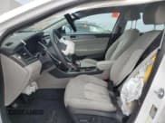 ✅ 2019 Hyundai Sonata • VIN: KMHE14L20KA091397 • Лот: 59568415. Опубликован ранее на Copart с пробегом 83 031 миль. Бесплатный доступ к архиву аукционных продаж из США и подробный отчёт об истории автомобиля на DreamBid. Изображение 7.