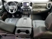 ✅ 2019 GMC Sierra 1500 • VIN: 1GTU8DED2KZ214340 • Lot: 42968745. Wystawiony na Copart z przebiegiem 44 313 mil. Bezpłatny archiwum sprzedaży aukcyjnych z USA i szczegółowy raport historii pojazdu na DreamBid. Zdjęcie 8.