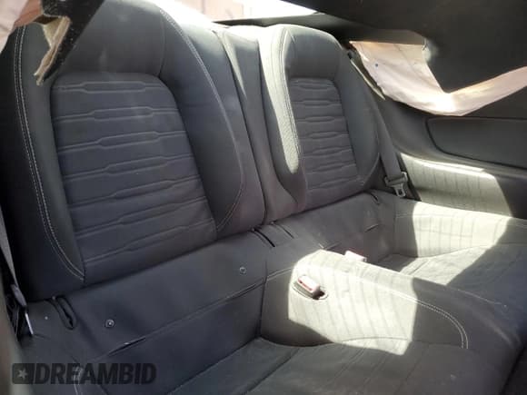 ✅ 2017 Ford Mustang GT • VIN: 1FA6P8CF8H5212086 • Lot: 52040005. Wystawiony na Copart z przebiegiem 55 489 mil. Bezpłatny archiwum sprzedaży aukcyjnych z USA i szczegółowy raport historii pojazdu na DreamBid. Zdjęcie 10.