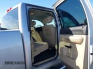 ✅ 2011 Chevrolet Silverado 2500HD LT • VIN: 1GC1KXC84BF117878 • Lot: 43551699. Wystawiony na IAAI z przebiegiem 55 157 mil. Bezpłatny archiwum sprzedaży aukcyjnych z USA i szczegółowy raport historii pojazdu na DreamBid. Zdjęcie 8.