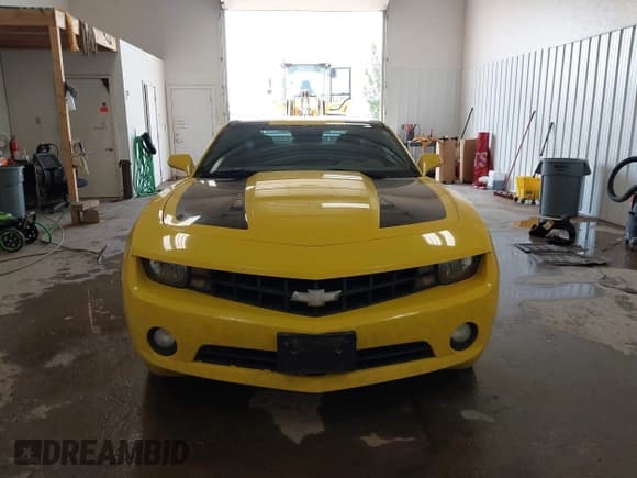 ✅ 2011 Chevrolet Camaro 1LT • VIN: 2G1FB1ED8B9112777 • Лот: 42841155. Опубликован ранее на IAAI с пробегом 150 858 миль. Бесплатный доступ к архиву аукционных продаж из США и подробный отчёт об истории автомобиля на DreamBid. Изображение 12.