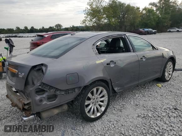 ✅ 2011 Lincoln MKS • VIN: 1LNHL9ERXBG609706 • Лот: 86465765. Опубликован ранее на Copart с пробегом 120 248 миль. Бесплатный доступ к архиву аукционных продаж из США и подробный отчёт об истории автомобиля на DreamBid. Изображение 3.