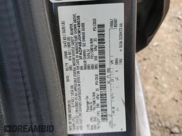 ✅ 2019 Ford Fiesta SE • VIN: 3FADP4BJ0KM149038 • Lot: 70224045. Wystawiony na Copart z przebiegiem 78 392 mil. Bezpłatny archiwum sprzedaży aukcyjnych z USA i szczegółowy raport historii pojazdu na DreamBid. Zdjęcie 12.