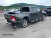 2020 Ram 1500 Big Horn z VIN 1C6SRFFT6LN108561, wystawiony jako IAAI lot #42996633 z przebiegiem 40 340 mil mil oraz . Historia ofert i sprzedaży dostępna na DreamBid. Obrazek 4.