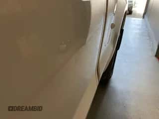 2019 Chevrolet Silverado 1500 Work Truck z VIN 1GCRYAEF4KZ289711, wystawiony jako IAAI lot #43053948 z przebiegiem 166 008 mil mil oraz . Historia ofert i sprzedaży dostępna na DreamBid. Obrazek 1.