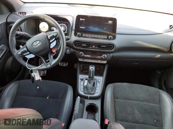 ✅ 2022 Hyundai Kona • VIN: KM8KH3AC7NU005767 • Лот: 75926704. Опубликован ранее на Copart с пробегом 46 773 миль. Бесплатный доступ к архиву аукционных продаж из США и подробный отчёт об истории автомобиля на DreamBid. Изображение 8.