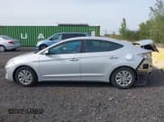 ✅ 2019 Hyundai Elantra SE • VIN: KMHD74LF5KU850413 • Лот: 43343657. Опубликован ранее на IAAI с пробегом 45 375 миль. Бесплатный доступ к архиву аукционных продаж из США и подробный отчёт об истории автомобиля на DreamBid. Изображение 14.