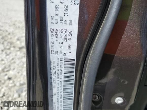 ✅ 2018 Jeep Compass Latitude • VIN: 3C4NJDBB2JT103627 • Lot: 54354225. Wystawiony na Copart z przebiegiem 25 851 mil. Bezpłatny archiwum sprzedaży aukcyjnych z USA i szczegółowy raport historii pojazdu na DreamBid. Zdjęcie 13.