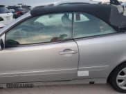 ✅ 2000 Mercedes-Benz CLK 320/430 • VIN: WDBLK65G1YT034408 • Лот: 76848804. Опубликован ранее на Copart с пробегом Не указан. Бесплатный доступ к архиву аукционных продаж из США и подробный отчёт об истории автомобиля на DreamBid. Изображение 12.