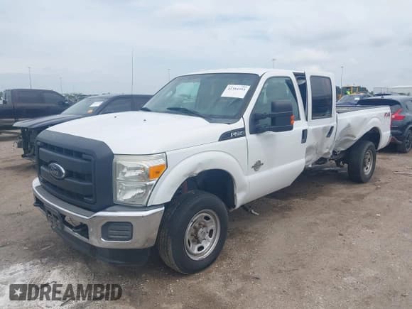 ✅ 2012 Ford F-250 XL • VIN: 1FT7W2BT4CEB57781 • Лот: 42384393. Опубликован ранее на IAAI с пробегом 252 719 миль. Бесплатный доступ к архиву аукционных продаж из США и подробный отчёт об истории автомобиля на DreamBid. Изображение 18.