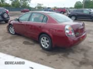 ✅ 2002 Nissan Altima S • VIN: 1N4AL11DX2C708329 • Lot: 42379256. Wystawiony na IAAI z przebiegiem 193 005 mil. Bezpłatny archiwum sprzedaży aukcyjnych z USA i szczegółowy raport historii pojazdu na DreamBid. Zdjęcie 3.