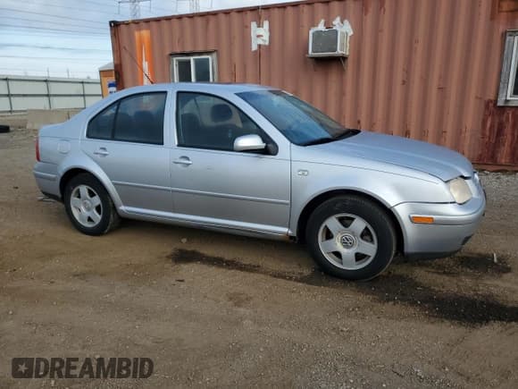 ✅ 2002 Volkswagen Jetta GLS • VIN: 3VWSB69MX2M189250 • Lot: 86641755. Listed on Copart with 147,264 mi. Free auction sales archive from the USA and detailed vehicle history report at DreamBid. Image 4.