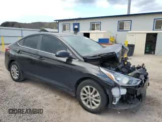 2021 Hyundai Accent SE z VIN 3KPC24A6XME135162, wystawiony jako Copart lot #68153984 z przebiegiem 71 422 mil mil oraz Szkoda całkowita • Salvage title. Historia ofert i sprzedaży dostępna na DreamBid. Obrazek 4.