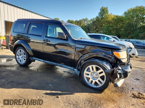 ✅ 2011 Dodge Nitro Heat • VIN: 1D4PT4GK3BW604925 • Lot: 86073965. Listed on Copart with 161,696 mi. Free auction sales archive from the USA and detailed vehicle history report at DreamBid. Image 4.