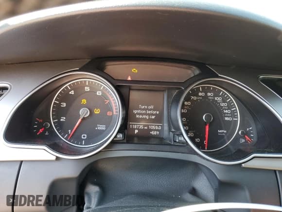 ✅ 2014 Audi A5 Premium • VIN: WAUCFAFH4EN000590 • Lot: 53620015. Listed on Copart with 118,735 mi. Free auction sales archive from the USA and detailed vehicle history report at DreamBid. Image 9.