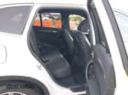 ✅ 2020 BMW X1 xDrive28i • VIN: WBXJG9C0XL5R62672 • Lot: 43520248. Wystawiony na IAAI z przebiegiem 56 392 mil. Bezpłatny archiwum sprzedaży aukcyjnych z USA i szczegółowy raport historii pojazdu na DreamBid. Zdjęcie 8.