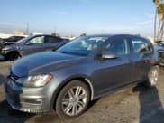 ✅ 2015 Volkswagen Golf S • VIN: 3VWRA7AU8FM095294 • Лот: 90135505. Опубликован ранее на Copart с пробегом 96 293 миль. Бесплатный доступ к архиву аукционных продаж из США и подробный отчёт об истории автомобиля на DreamBid. Изображение 1.