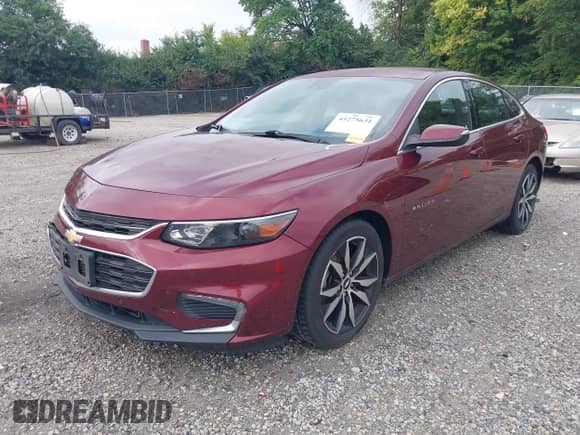 2016 Chevrolet Malibu LT z VIN 1G1ZF5SX3GF186890, wystawiony jako IAAI lot #43275631 z przebiegiem 163 982 mil mil oraz . Historia ofert i sprzedaży dostępna na DreamBid. Obrazek 18.