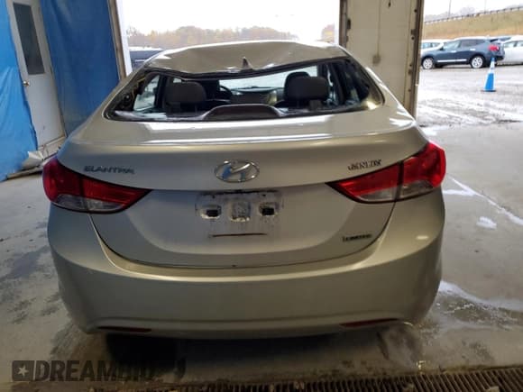 ✅ 2013 Hyundai Elantra Limited • VIN: 5NPDH4AEXDH223618 • Lot: 90495145. Listed on Copart with 145,305 mi. Free auction sales archive from the USA and detailed vehicle history report at DreamBid. Image 6.