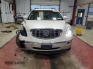 ✅ 2011 Buick Enclave CXL-1 • VIN: 5GAKVBED8BJ349522 • Lot: 90526085. Wystawiony na Copart z przebiegiem 104 179 mil. Bezpłatny archiwum sprzedaży aukcyjnych z USA i szczegółowy raport historii pojazdu na DreamBid. Zdjęcie 5.
