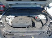 ✅ 2019 Volvo XC60 Momentum • VIN: LYVA22RK5KB191242 • Lot: 42697675. Wystawiony na IAAI z przebiegiem 64 410 mil. Bezpłatny archiwum sprzedaży aukcyjnych z USA i szczegółowy raport historii pojazdu na DreamBid. Zdjęcie 10.