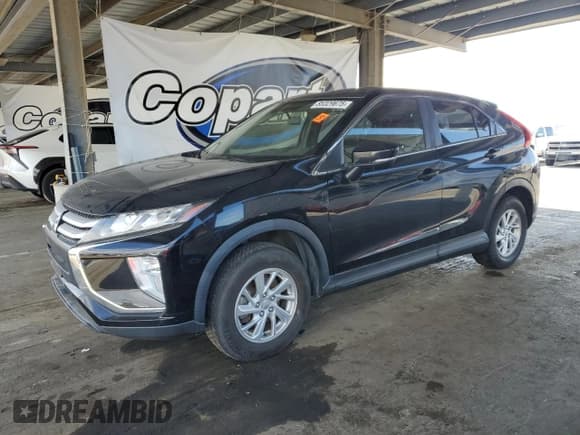 ✅ 2019 Mitsubishi Eclipse Cross ES • VIN: JA4AT3AA4KZ032043 • Лот: 85329675. Опубликован ранее на Copart с пробегом 126 634 миль. Бесплатный доступ к архиву аукционных продаж из США и подробный отчёт об истории автомобиля на DreamBid. Изображение 1.