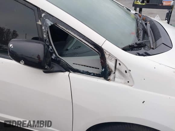 ✅ 2009 Honda Fit • VIN: JHMGE88219C006050 • Lot: 43599814. Listed on IAAI with 187,191 mi. Free auction sales archive from the USA and detailed vehicle history report at DreamBid. Image 12.