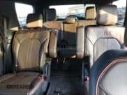 ✅ 2020 Ford Expedition King Ranch • VIN: 1FMJU1PT4LEA13982 • Lot: 64019945. Wystawiony na Copart z przebiegiem 100 079 mil. Bezpłatny archiwum sprzedaży aukcyjnych z USA i szczegółowy raport historii pojazdu na DreamBid. Zdjęcie 10.