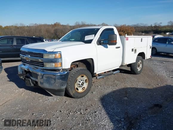 ✅ 2015 Chevrolet Silverado 2500HD Work Truck • VIN: 1GB0KUEG2FZ524038 • Лот: 43665724. Опубликован ранее на IAAI с пробегом 246 499 миль. Бесплатный доступ к архиву аукционных продаж из США и подробный отчёт об истории автомобиля на DreamBid. Изображение 17.