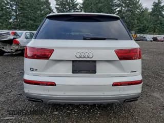 ✅ 2017 Audi Q7 Premium • VIN: WA1AHAF78HD038727 • Лот: 93865985. Опубликован ранее на Copart с пробегом 68 980 миль. Бесплатный доступ к архиву аукционных продаж из США и подробный отчёт об истории автомобиля на DreamBid. Изображение 6.