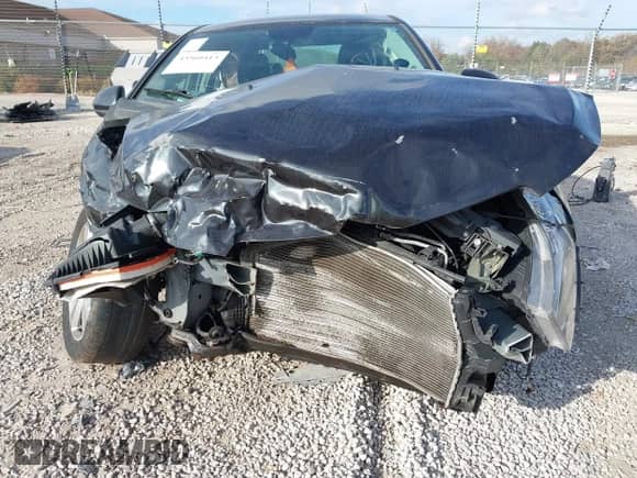 2014 Chevrolet Cruze 2LT with VIN 1G1PE5SB8E7367893, listed as a IAAI auction lot 43560413 with 148,407 mi miles and . Bid and sale history available at DreamBid. Image 6.