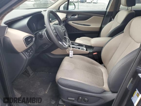 ✅ 2020 Hyundai Santa Fe SEL • VIN: 5NMS3CADXLH290254 • Lot: 56037334. Wystawiony na Copart z przebiegiem 33 735 mil. Bezpłatny archiwum sprzedaży aukcyjnych z USA i szczegółowy raport historii pojazdu na DreamBid. Zdjęcie 7.