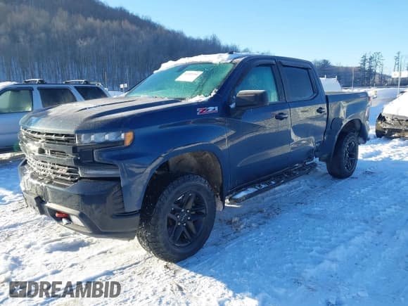 ✅ 2022 Chevrolet Silverado 1500 LT Trail Boss • VIN: 3GCPYFEL9NG210466 • Lot: 41393751. Wystawiony na IAAI z przebiegiem 74 128 mil. Bezpłatny archiwum sprzedaży aukcyjnych z USA i szczegółowy raport historii pojazdu na DreamBid. Zdjęcie 2.