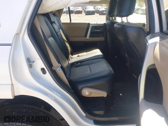 ✅ 2016 Toyota 4Runner SR5 • VIN: JTEZU5JR7G5110574 • Lot: 43456937. Wystawiony na IAAI z przebiegiem 133 421 mil. Bezpłatny archiwum sprzedaży aukcyjnych z USA i szczegółowy raport historii pojazdu na DreamBid. Zdjęcie 8.